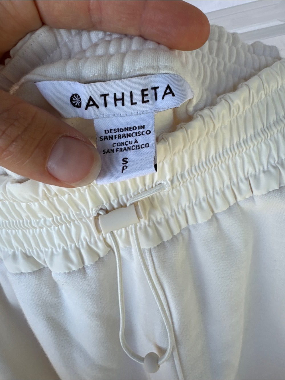 Cream Wide Leg Crop Fleece Bungee Toggle Cargo Sweatpants Lounge Athleta S - Picture 2 of 11
